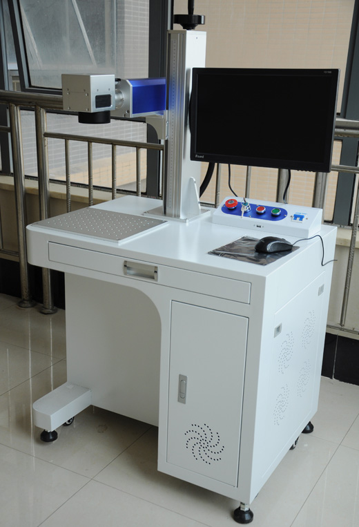 4aee5aa0c6161c258849d53b603cb8c2.jpg 光纖打標(biāo)機(jī).JPG